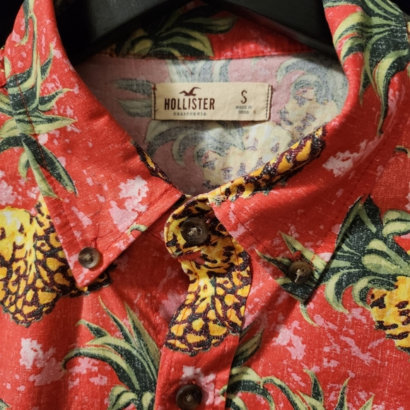 Hollister Resort Shirt Pineapple 🍍 Printed Hawaiian S - Picture 6 of 6